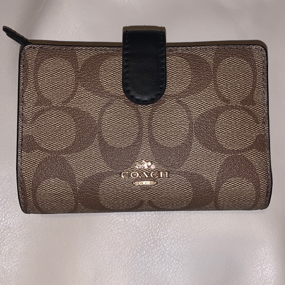 Coach wallet